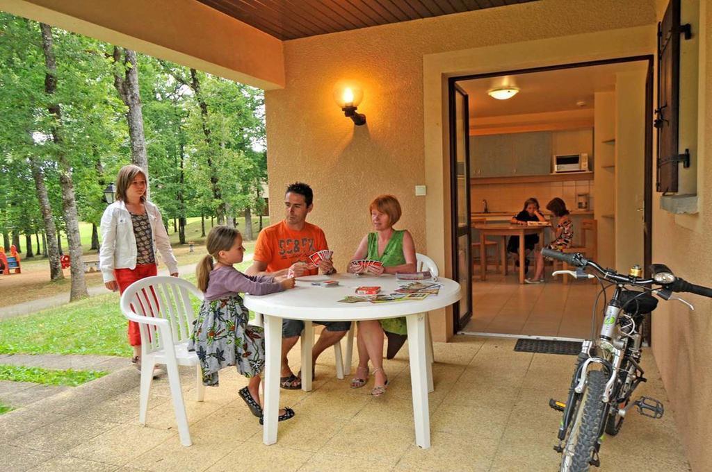 Vvf Perigord Sorges-En-Perigord Hotell Exteriör bild